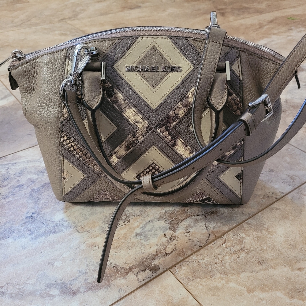MICHAEL KORS Geometric leather Mini